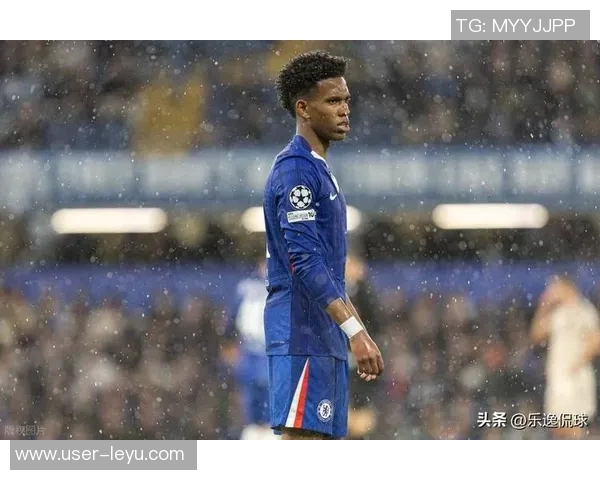 切尔西官方宣布埃斯特旺对巴萨一条龙破门荣获11月最佳进球称号